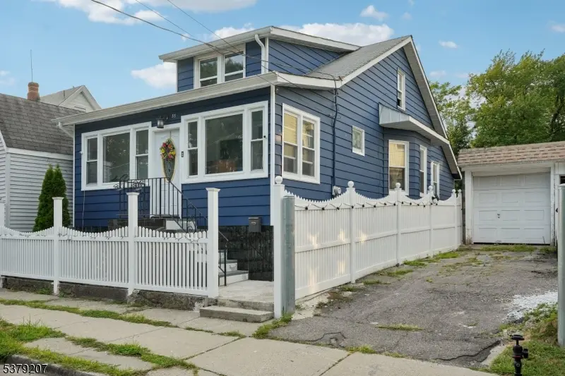 55 Hobart Pl, Garfield, NJ 07026 - Image #2