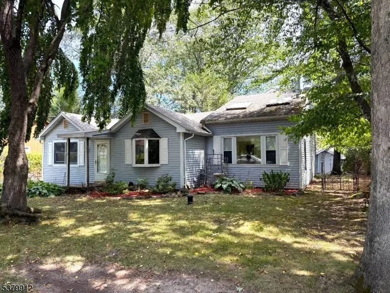 61 Oliver Pl, Ringwood, NJ 07456 - Image #2