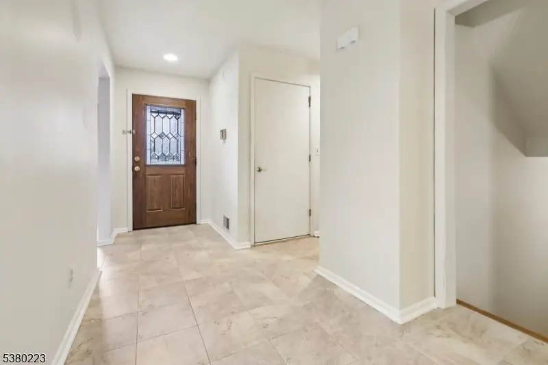 5 Wedgewood Drive, Woodland Park, NJ 07424 - Image #3