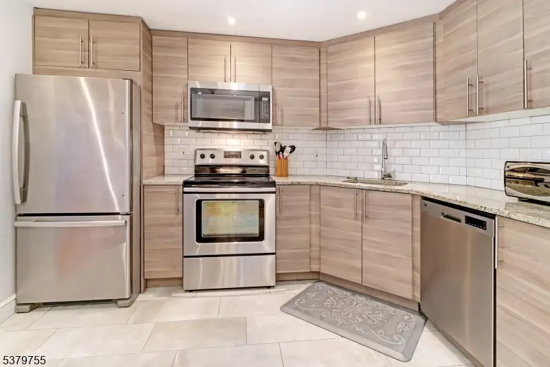 2 Claridge Dr. 1fw, Verona, NJ 07044 - Image #2