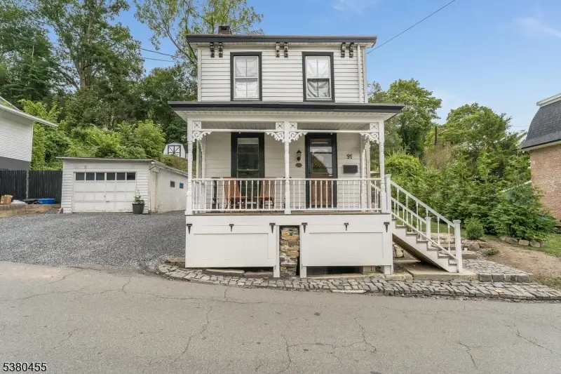 91 Swan St, Lambertville, NJ 08530 - Image #1