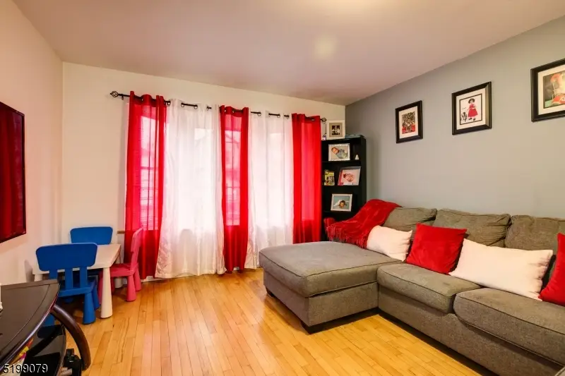 190 S 11th St, Newark, NJ 07107 - Image #2