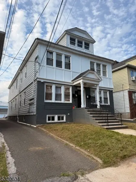 937 39pennington St, Elizabeth, NJ 07202 - Image #1