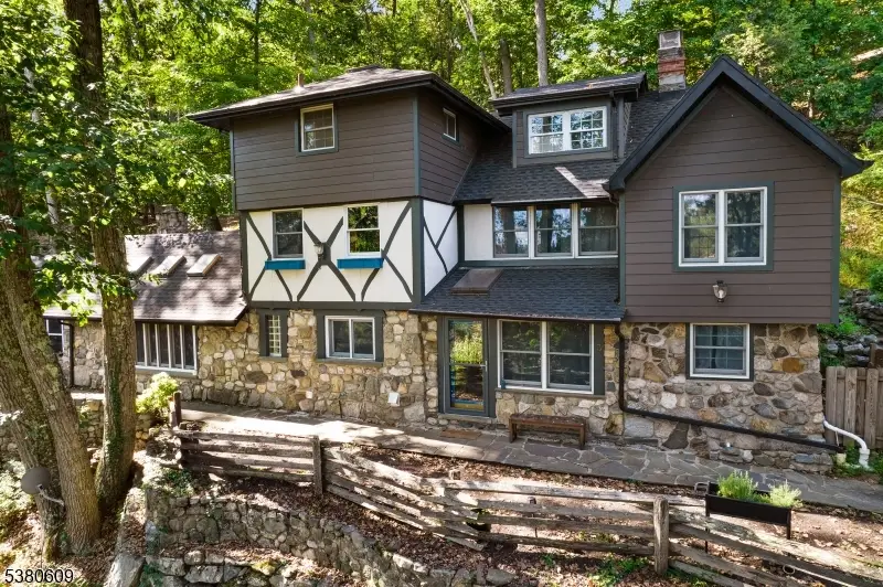 3 Hayes Ln, Lake Mohawk, NJ 07871 - #1