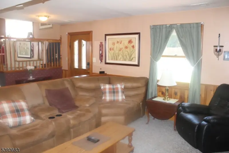 133 Deerfield Dr, Hackettstown, NJ 07840 - Image #3