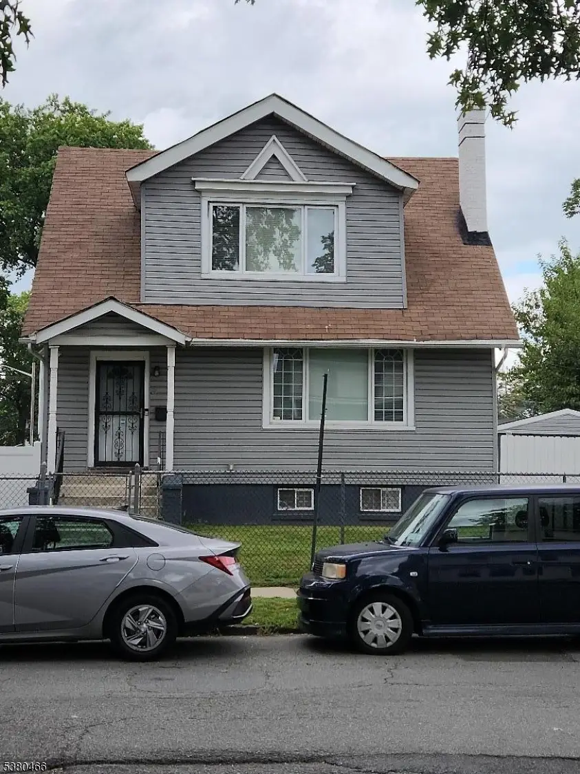 8 Tremont Ave, East Orange, NJ 07018 - Image #1