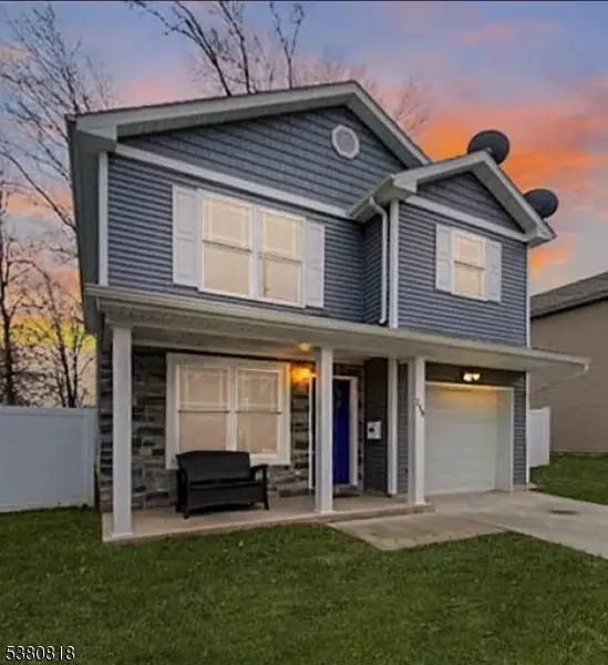 250 E 9th Ave, Roselle, NJ 07203 - #1