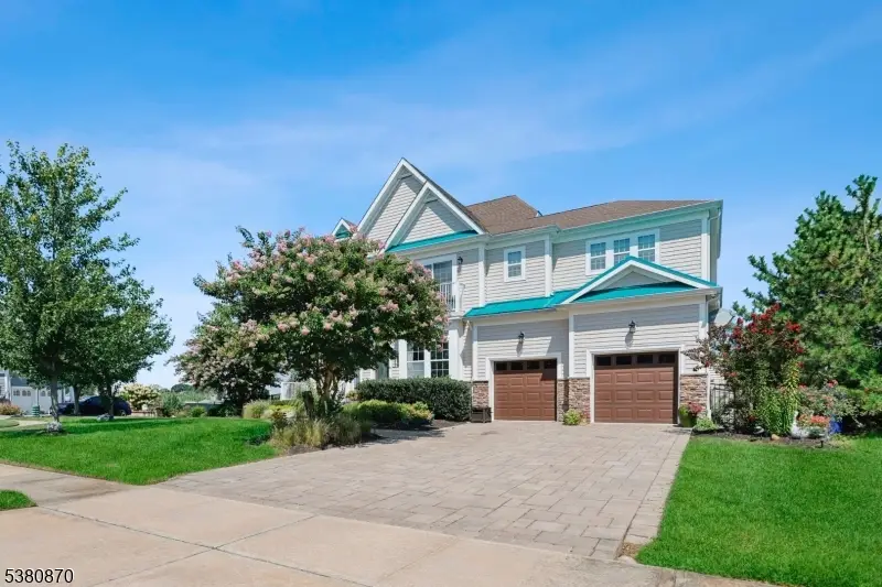 125 Northeast Dr, Brick, NJ 08724 - Image #1