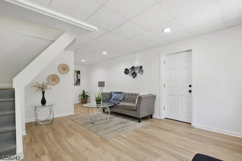 16 Wildcat Rd, Sparta, NJ 07871 - Image #3