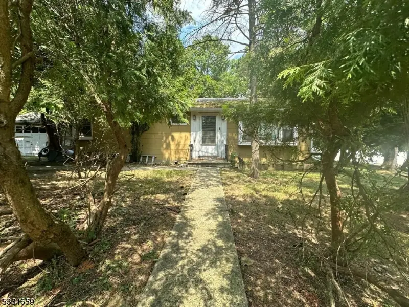 420 Bellwood Ave, Union, NJ 08802 - Image #1