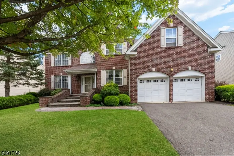 8 Colts Run Rd, Ten Mile Run, NJ 08540 - Image #1