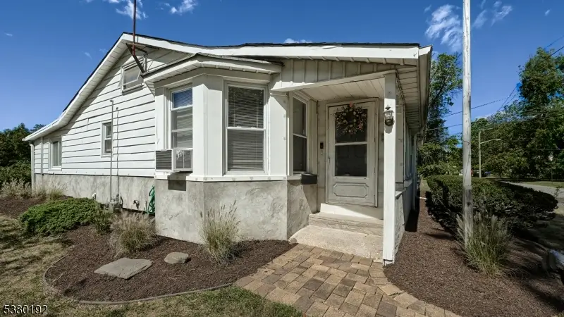 52 Riveredge Rd, Lincoln Park, NJ 07035 - Image #1