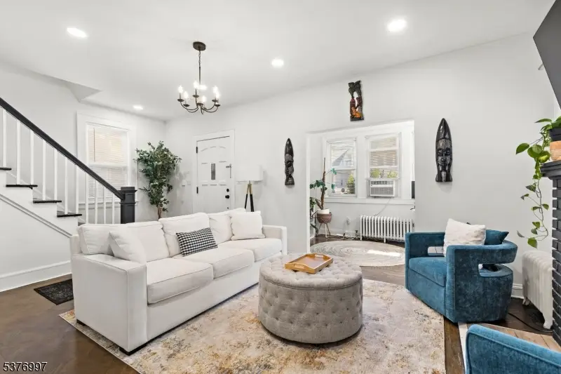 78 Underwood St, Newark, NJ 07106 - Image #1