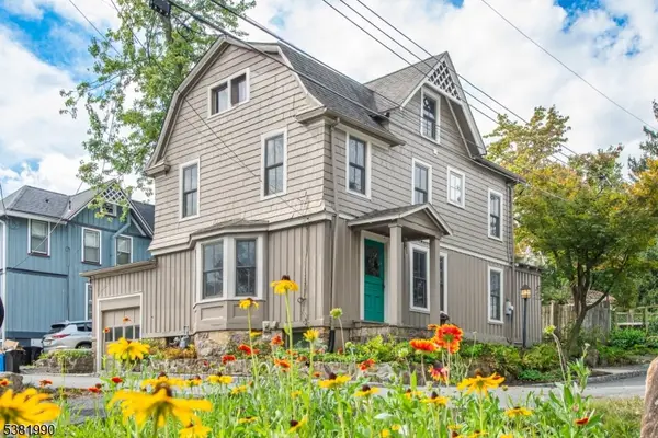 78 North Pl, Parsippany-Troy Hills Twp., NJ 07878