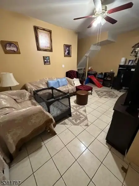 323 N 7th St, Newark, NJ 07107 - Image #3