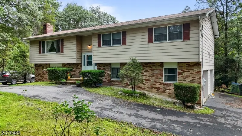 12 Locust Lake Rd, Hope Township, NJ 07825 - Image #1