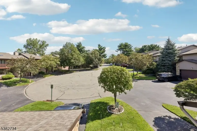 22 Cedarwood Ter., Woodland Park, NJ 07424 - #2