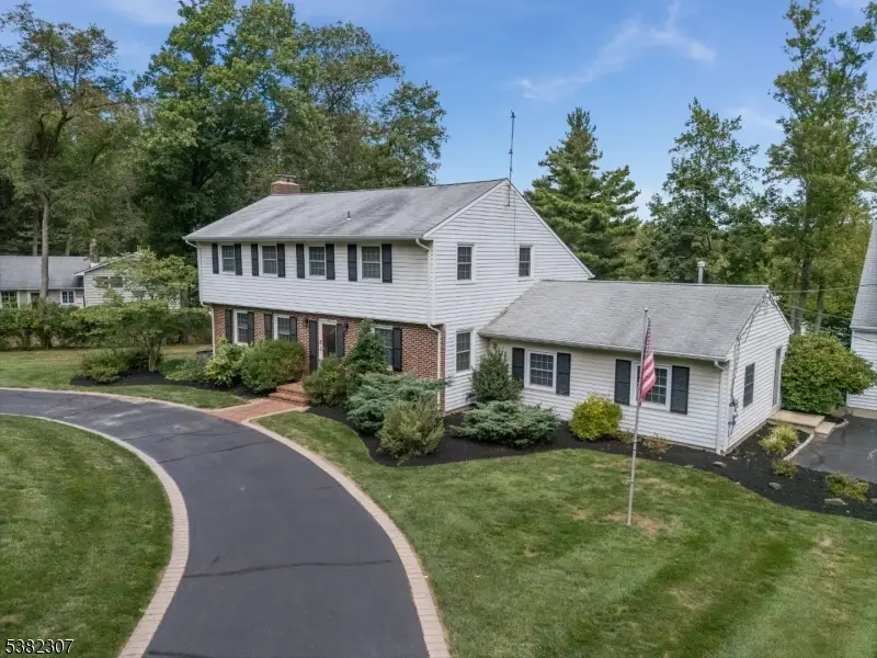 25 Fawn Dr, Raritan, NJ 08822 - #2