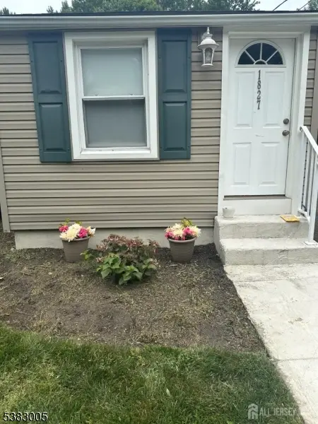 1827 Oak Rd, North Brunswick, NJ 08902 - Image #1