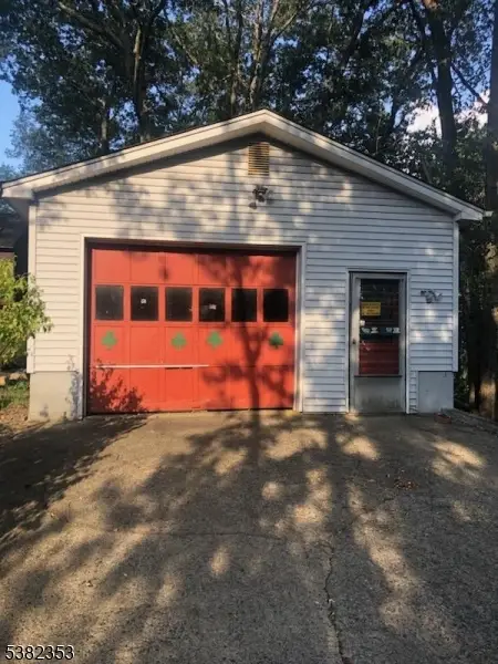 25 Conklin Ave, Hopatcong, NJ 07874 - Image #3