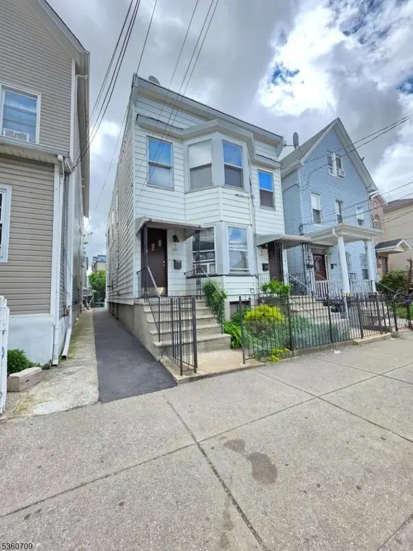 444 Fulton St, Elizabeth City, NJ 07206