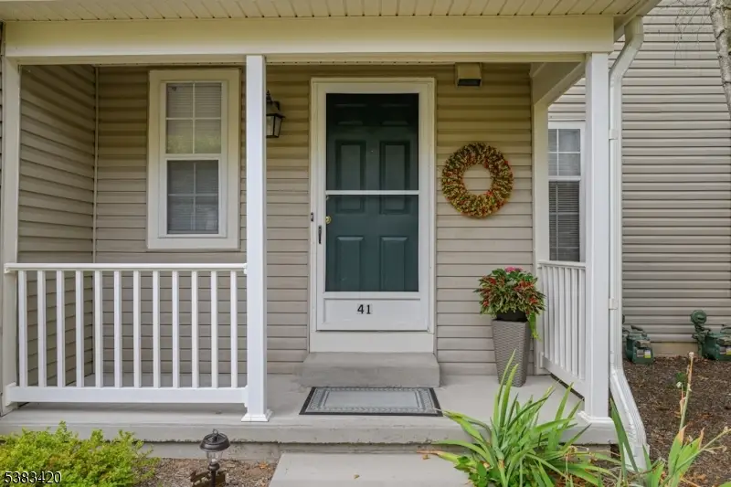 41 Green Heron Dr, Allamuchy Township, NJ 07840 - Image #2