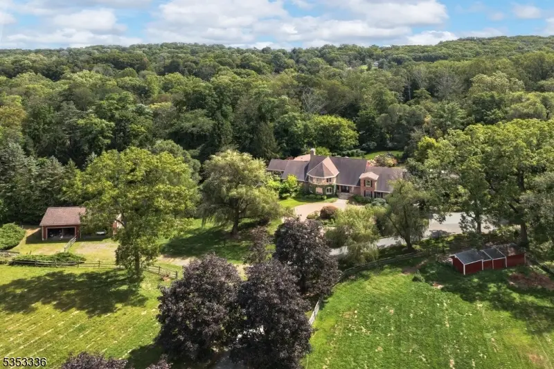 303 Mendham Rd, Bernardsville, NJ 07924 - Image #3