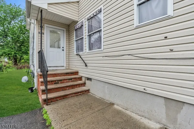 477 Lewis St, Franklin Township, NJ 08873 - Image #1