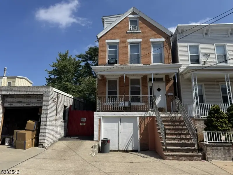9 E 15th St, Bayonne, NJ 07002 - Image #1