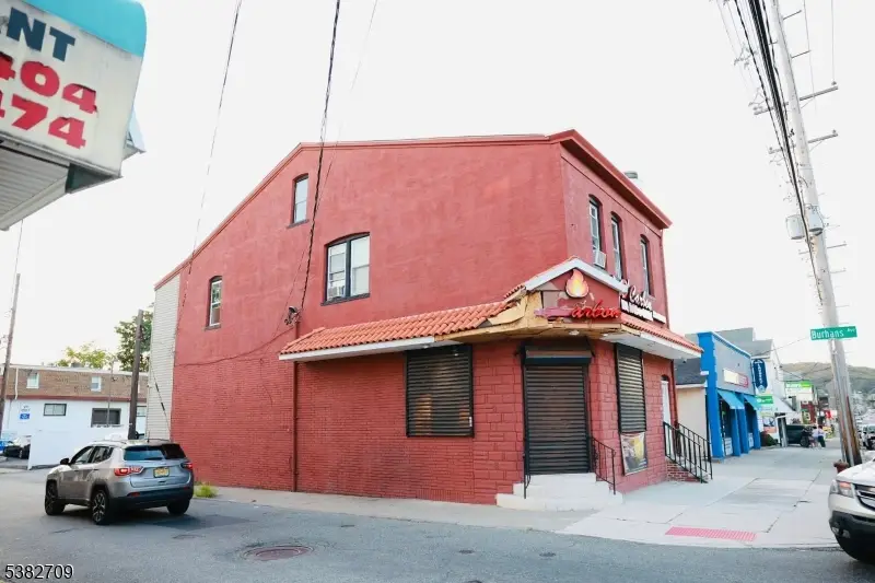 237 Haledon Ave, Haledon, NJ 07508 - #3