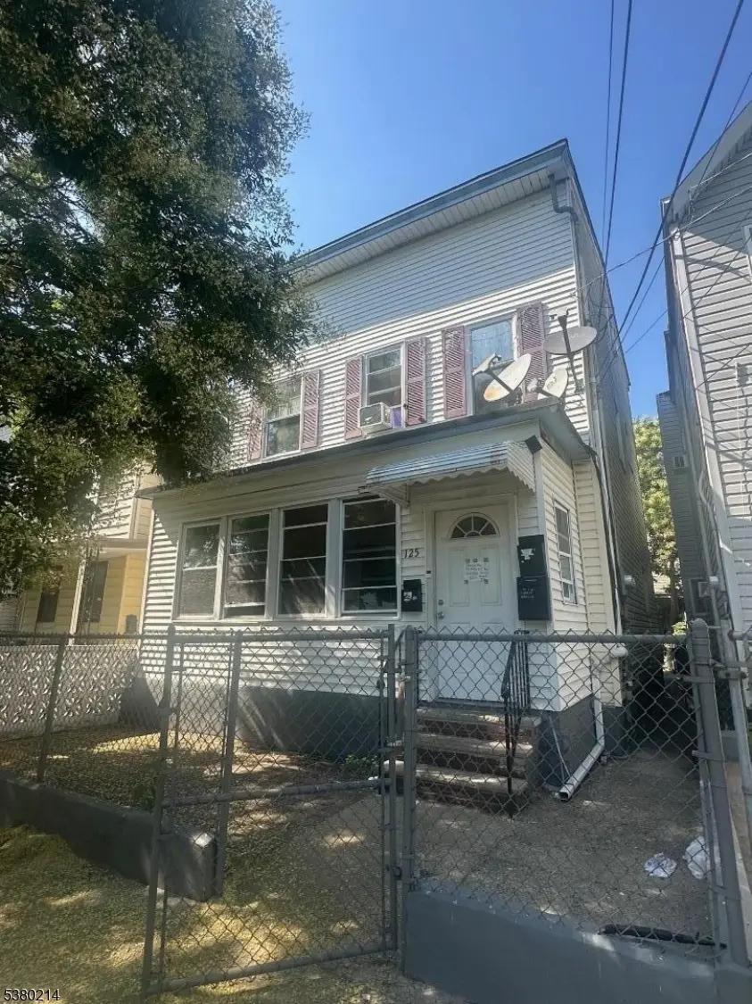 125 Pearl St, Paterson, NJ 07501 - Image #1