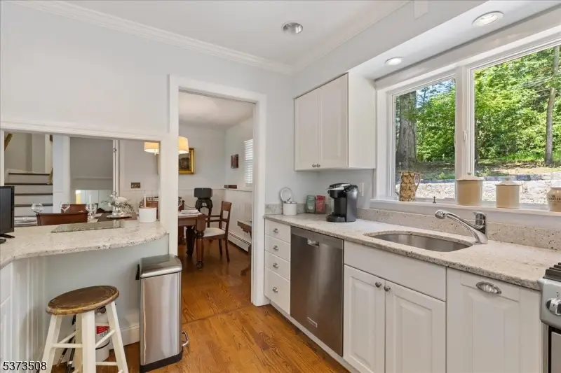 731 Long Hill Rd, Long Hill, NJ 07933 - Image #2