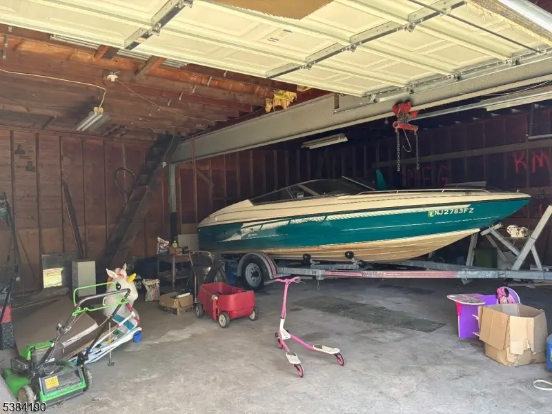 8 Wood St, Macopin, NJ 07480 - Image #2