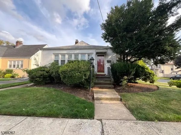 362 E Clay Ave, Roselle Park Boro, NJ 07204