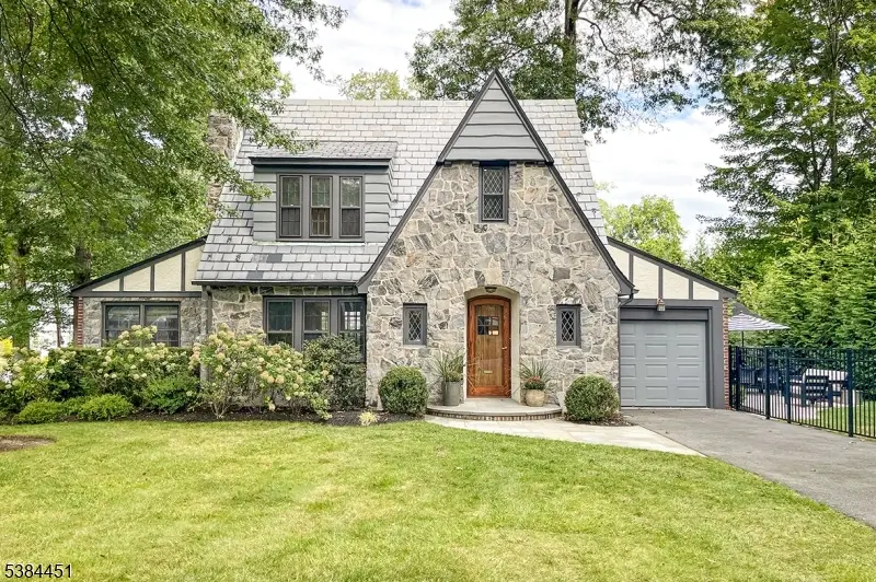 4 Midland Terrace, Summit, NJ 07901 - Image #1