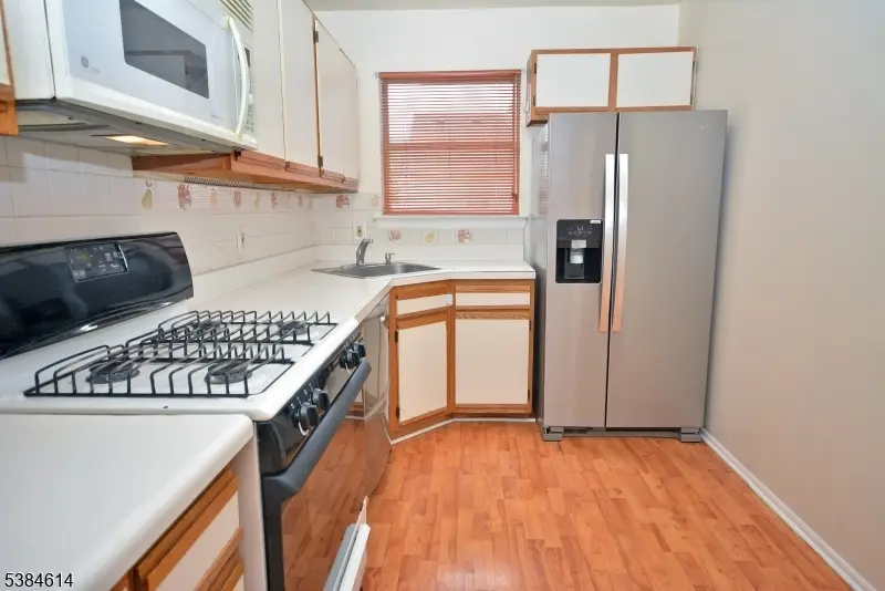 125 Exeter Ct #125, Piscataway, NJ 08854 - Image #3