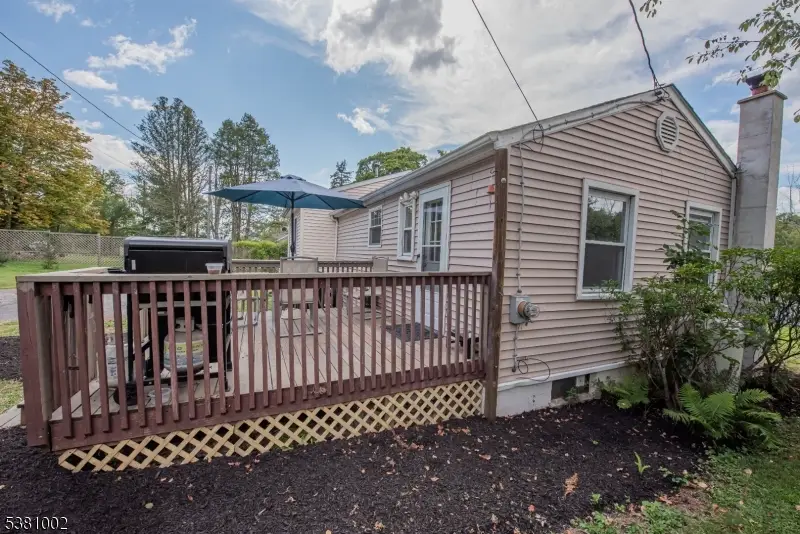 146 Mudtown Rd, Wantage, NJ 07461 - Image #2