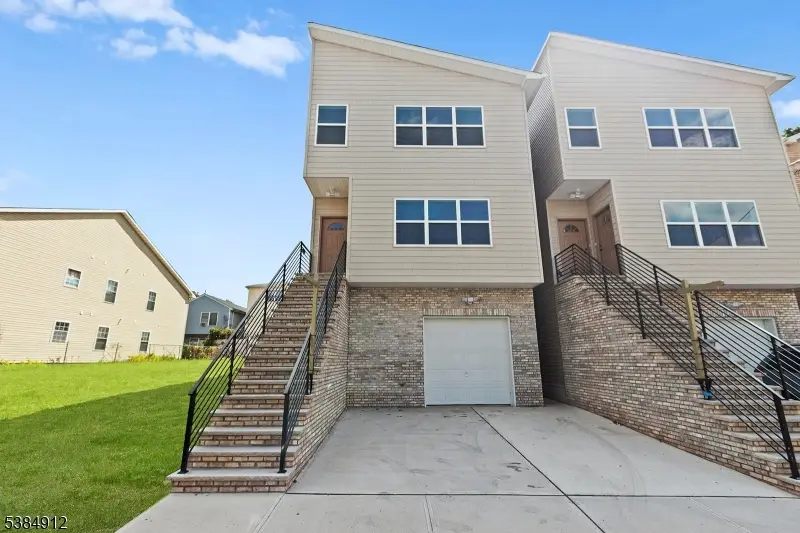 484 S 19th St, Newark, NJ 07103 - #1