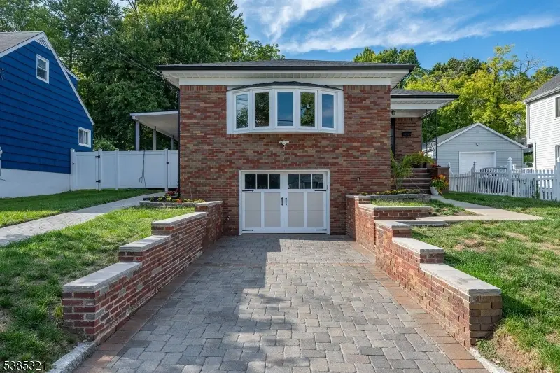 91 Chatham Ave, Paterson, NJ 07502 - Image #2