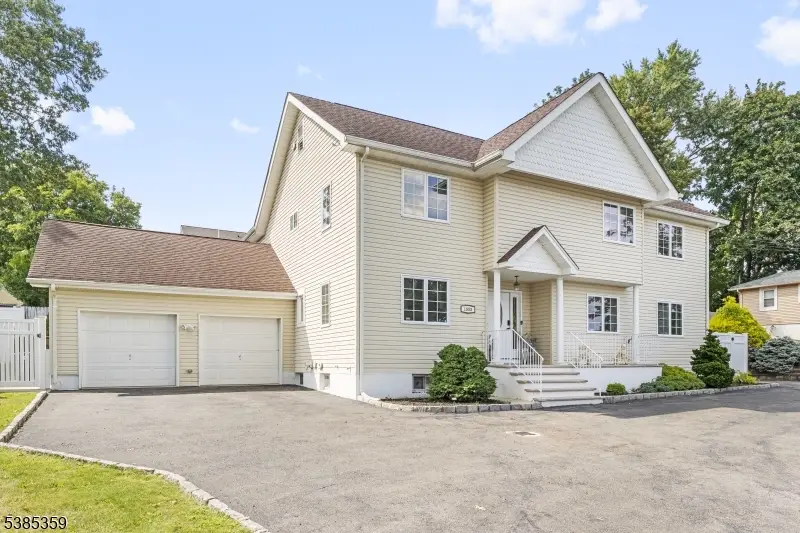 1553 Alps Rd, Wayne, NJ 07470 - Image #2