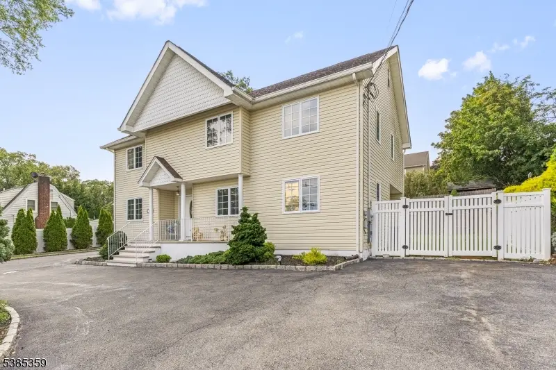 1553 Alps Rd, Wayne, NJ 07470 - Image #3