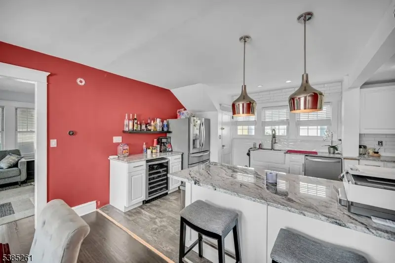 110 Church St, Woodbridge, NJ 07095 - Image #2