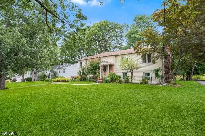 45 Brandon Ave, Livingston, NJ 07039 - Image #3