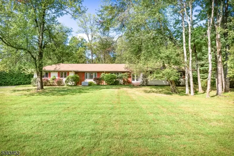 24 Old Forge Dr, Warren, NJ 07059 - Image #1