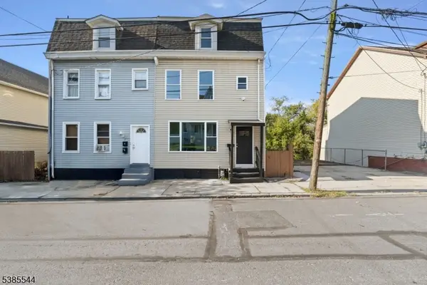 218 Washington St, Phillipsburg Town, NJ 08865