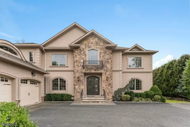 26 Dorset Ln, Short Hills, NJ 07078 - #1