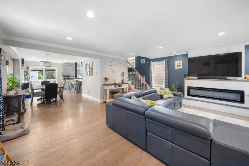 800 Nicholas Pl, Rahway, NJ 07065 - Image #3