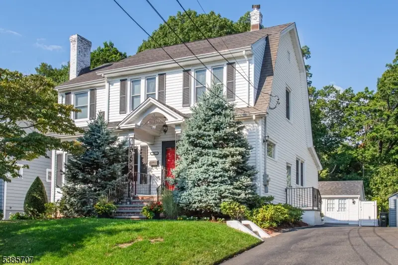 34 Brookside Ave, Hawthorne, NJ 07506 - Image #1