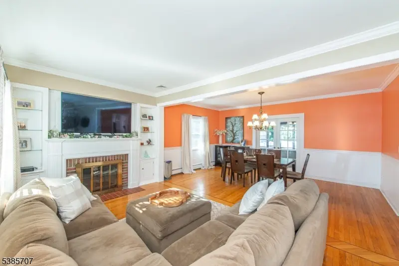 34 Brookside Ave, Hawthorne, NJ 07506 - Image #3