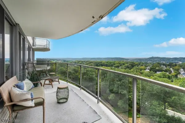 1 Claridge Dr #723, Verona Twp., NJ 07044